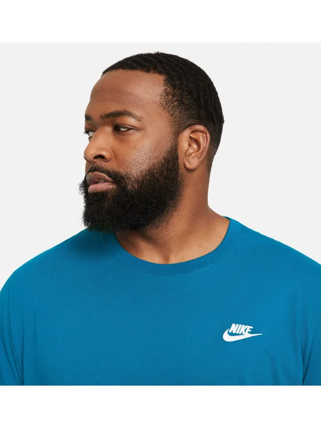 Club Tee