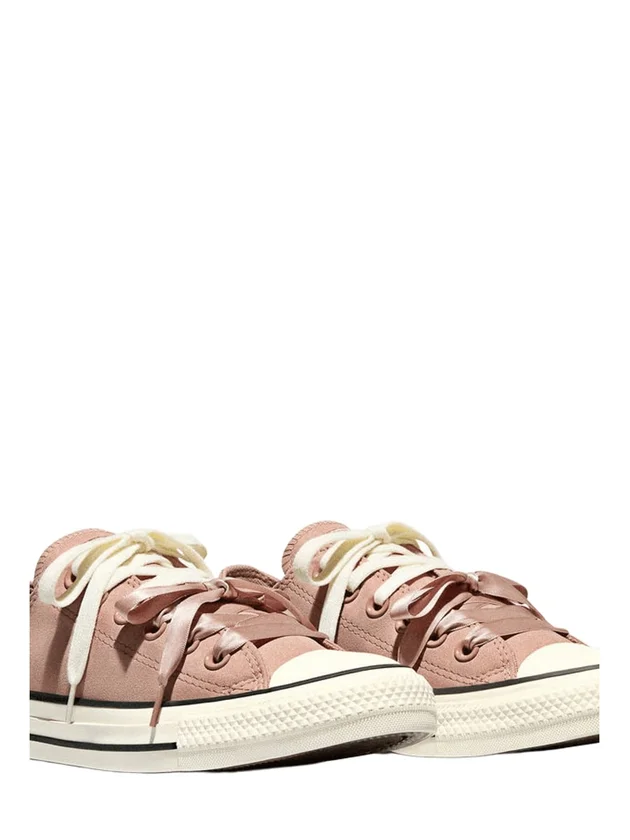 Chuck Taylor All Star