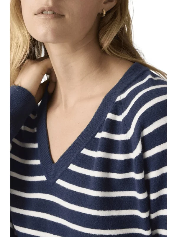 Super Soft Vneck Pullover