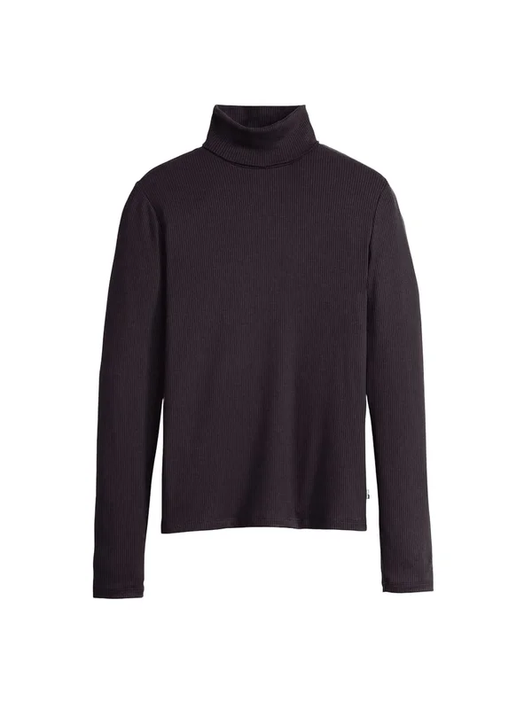 Dreamy Turtleneck