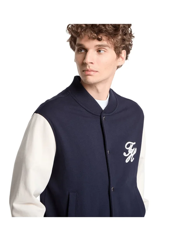 Script Colorblock Bomber