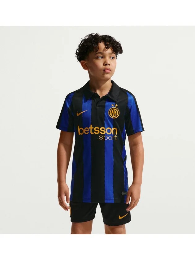 Inter Milan Domicile 2026/2027 Stadium