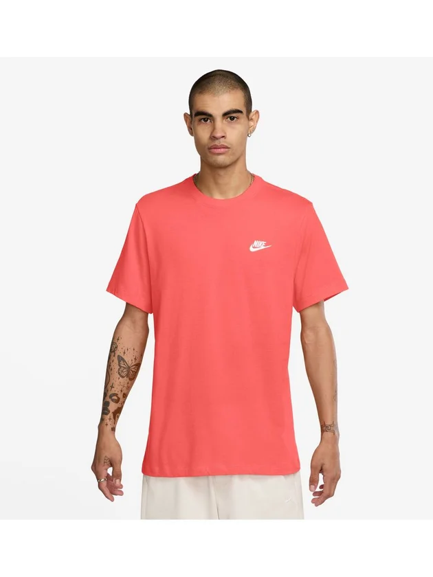 Club Tee
