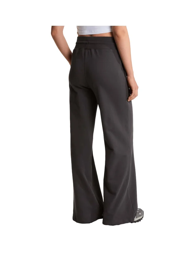Essential Light Wide Leg Pant