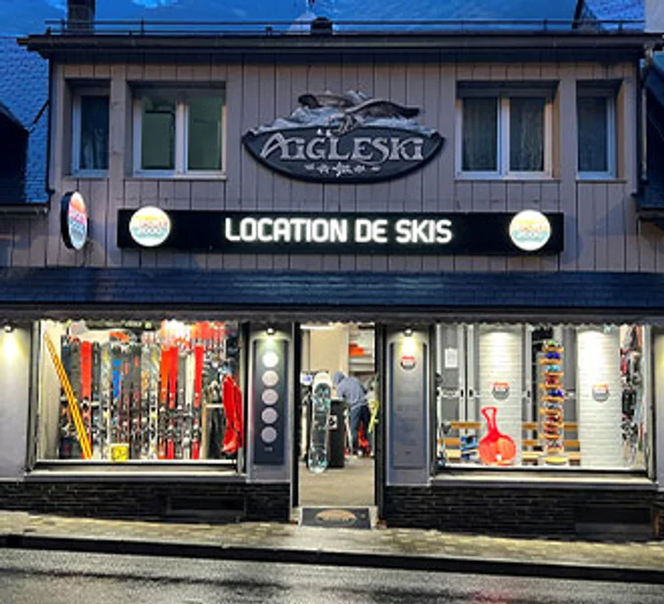 Extérieur du magasin SPORT 2000 CAUTERETS AIGLE SKI
