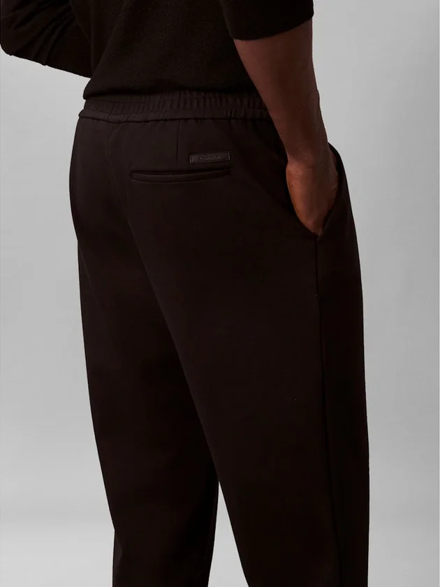 Slim Tapered Knit Pleated Pant