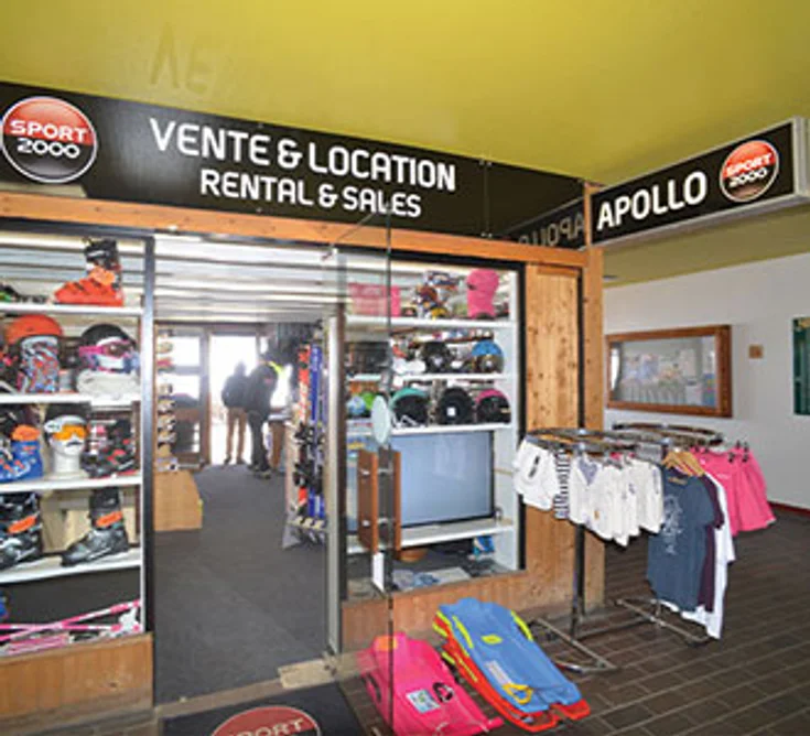 Extérieur du magasin SPORT 2000 LE CORBIER APOLLO
