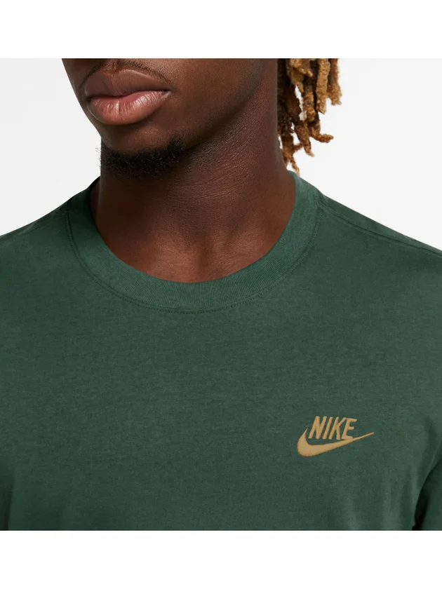 Club Tee
