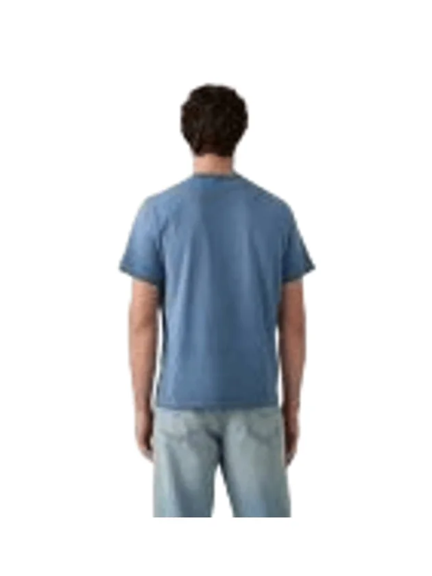 Relaxed Fit Tee