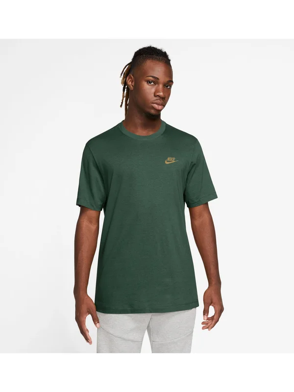 Club Tee