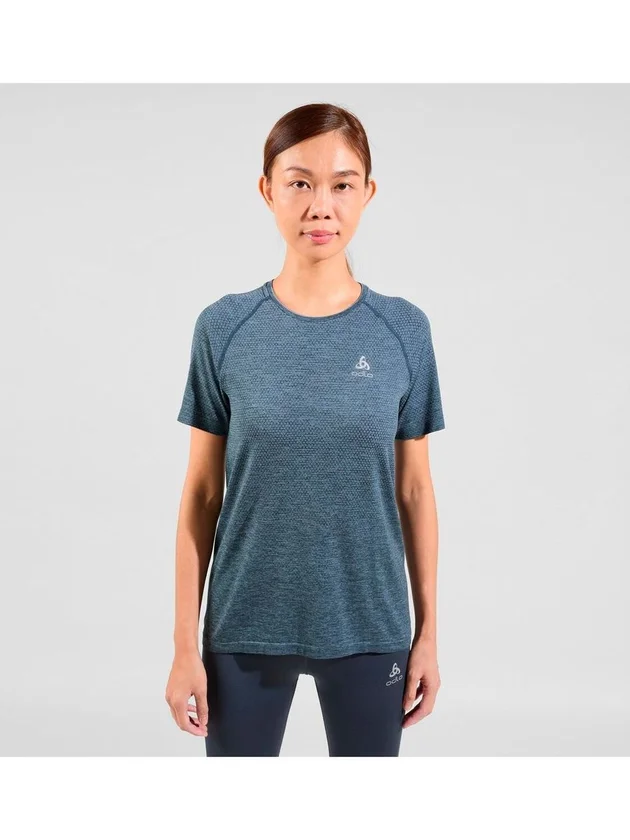Essential Seamless Crew Neck S S