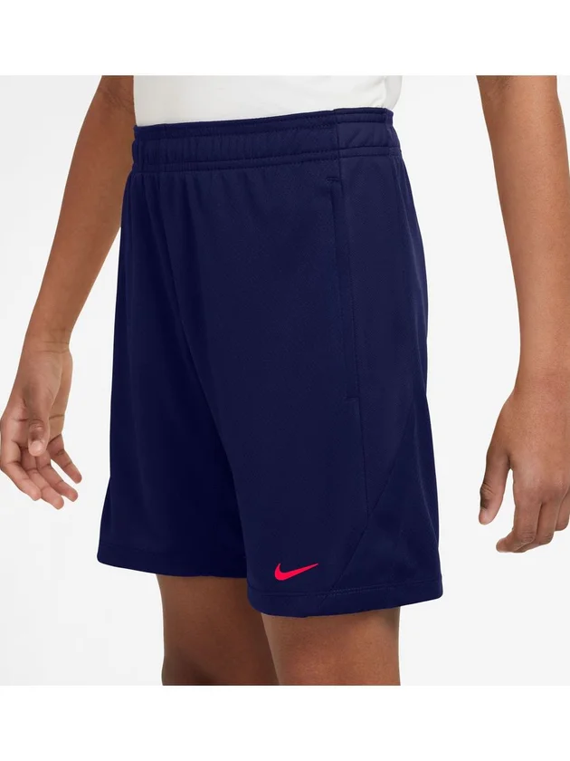 Df Strk24 Short