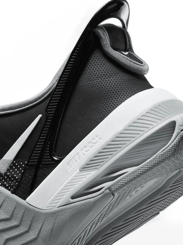 Metcon 7 FlyEase