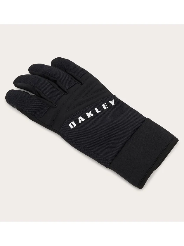 Factory Ellipse Glove