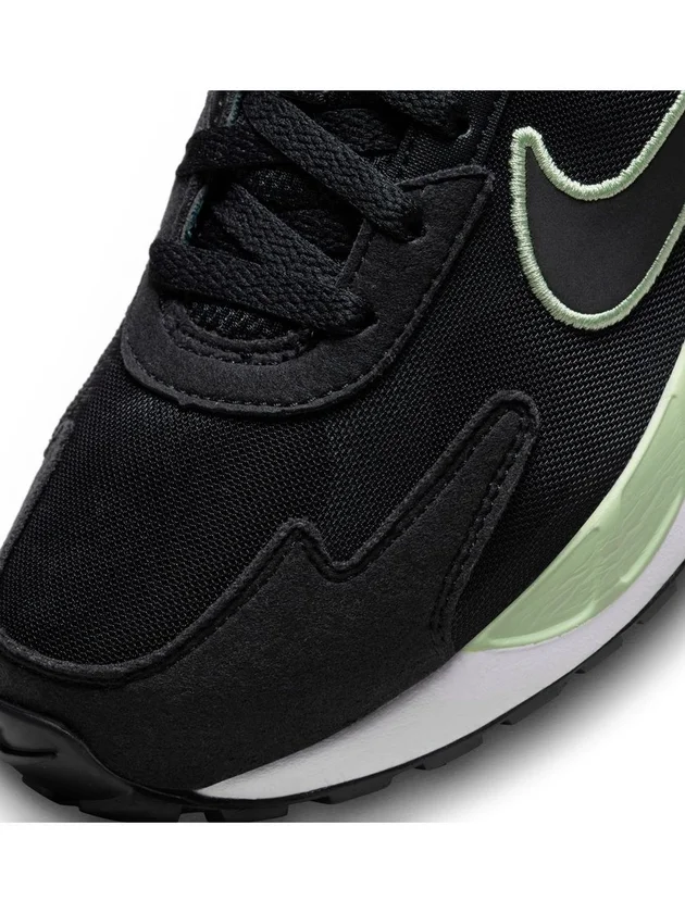 Air Max Solo