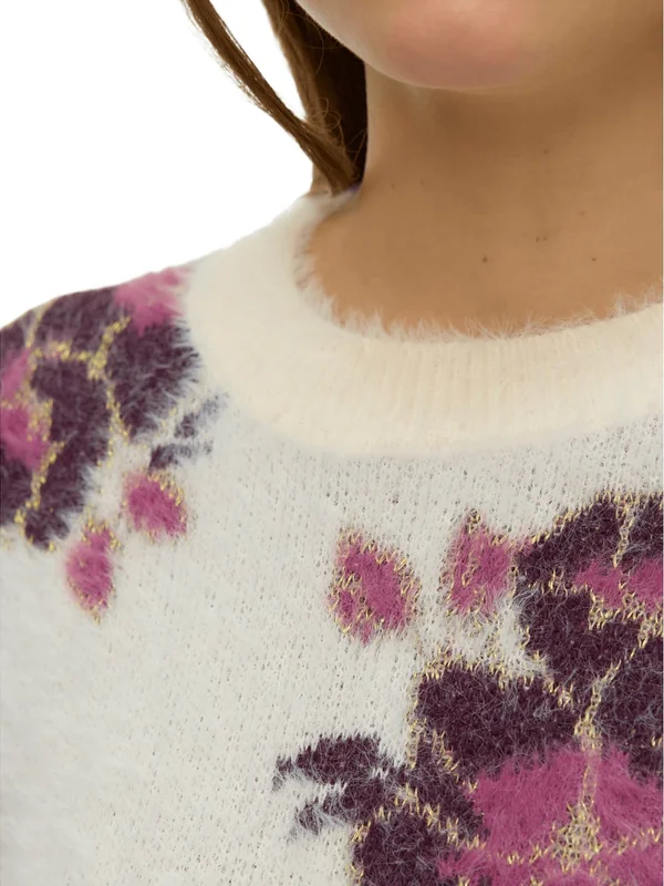 Flower LS O Neck Pullover