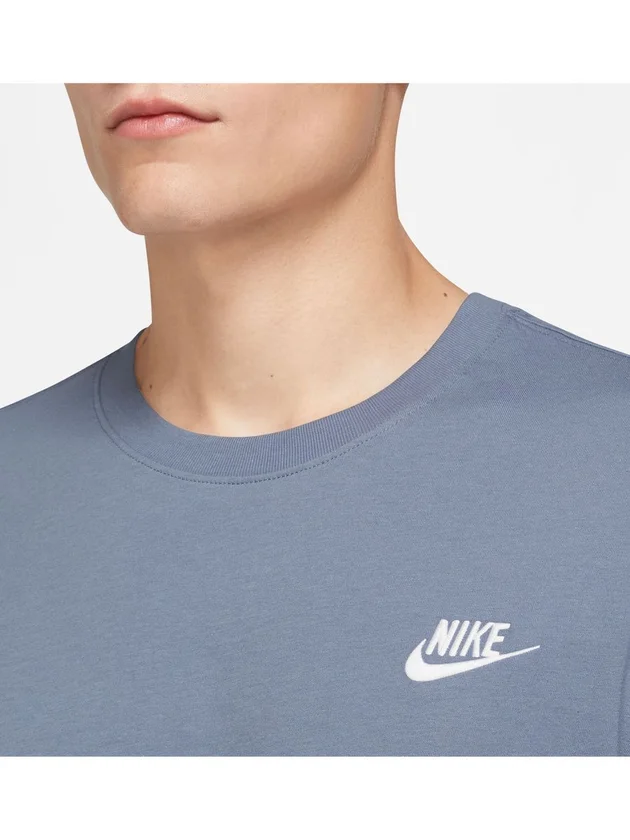 Club Tee