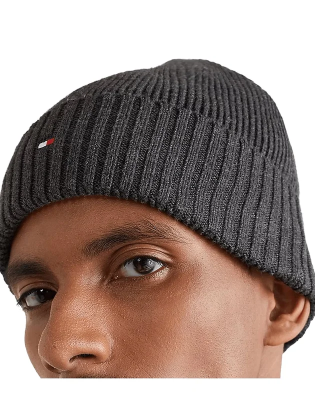 Essential Flag Beanie