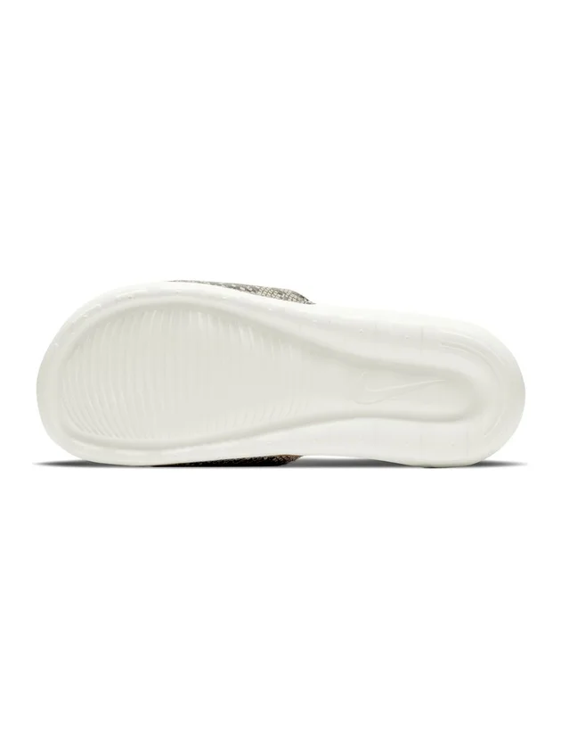 Victori One Slide Print