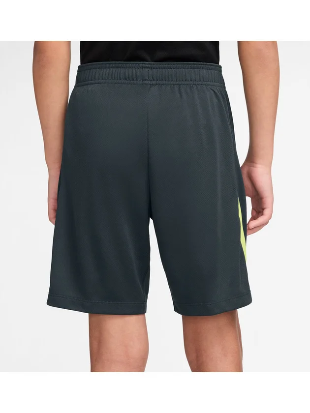 Df Strk24 Short