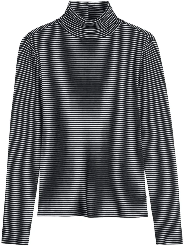 Dreamy Turtleneck