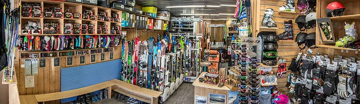 Intérieur du magasin SPORT 2000 FLAINE SUPER SKI FORUM