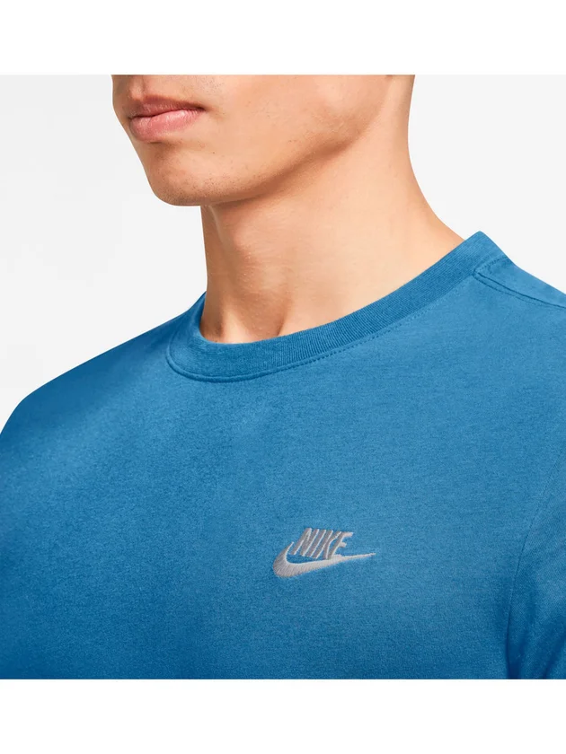 Club Tee