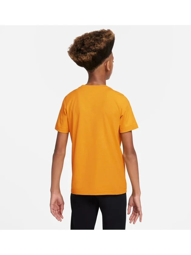 Tee Emb Futura