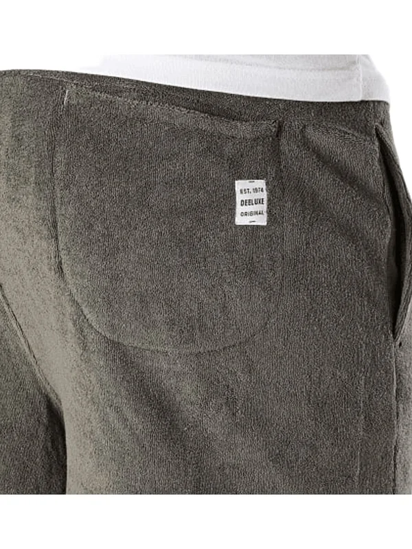 Narciso St M M+