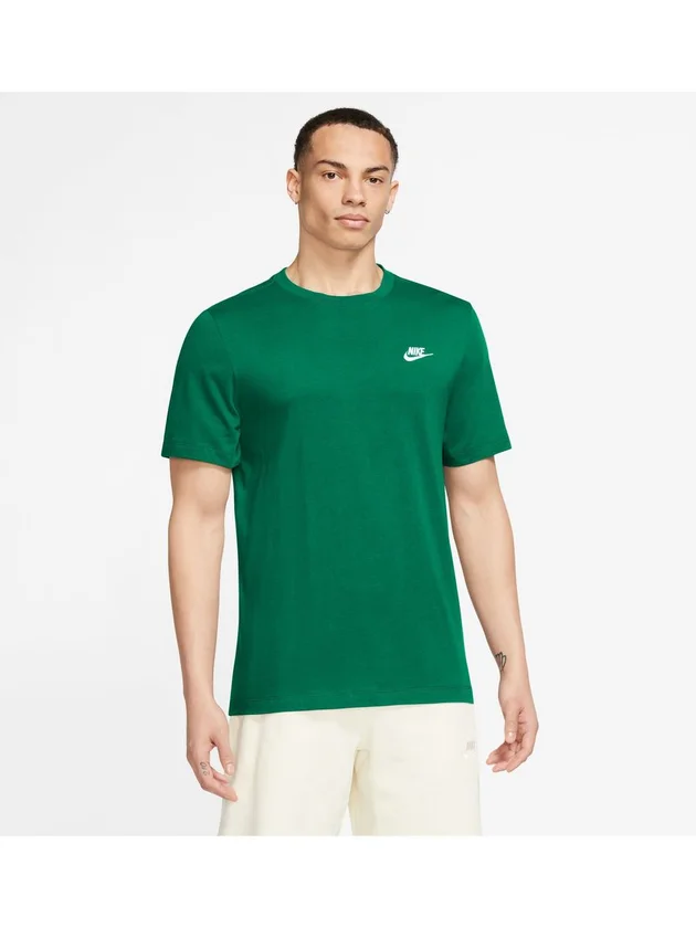 Club Tee