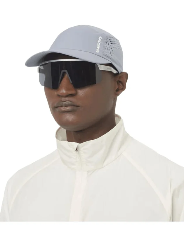 Shakeout Cap