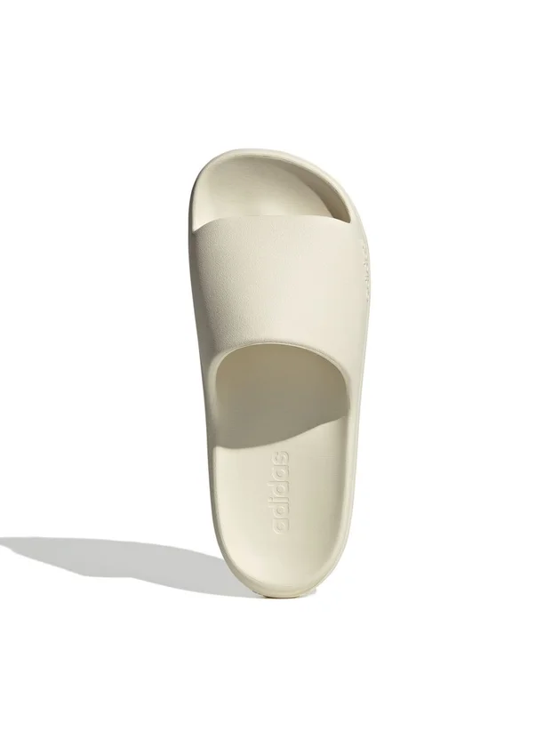 Adilette Lumia