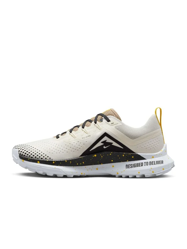 React Pegasus Trail 4