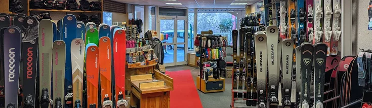 Intérieur du magasin SPORT 2000 BRIDES LES BAINS HAPPY MOUNTAINS