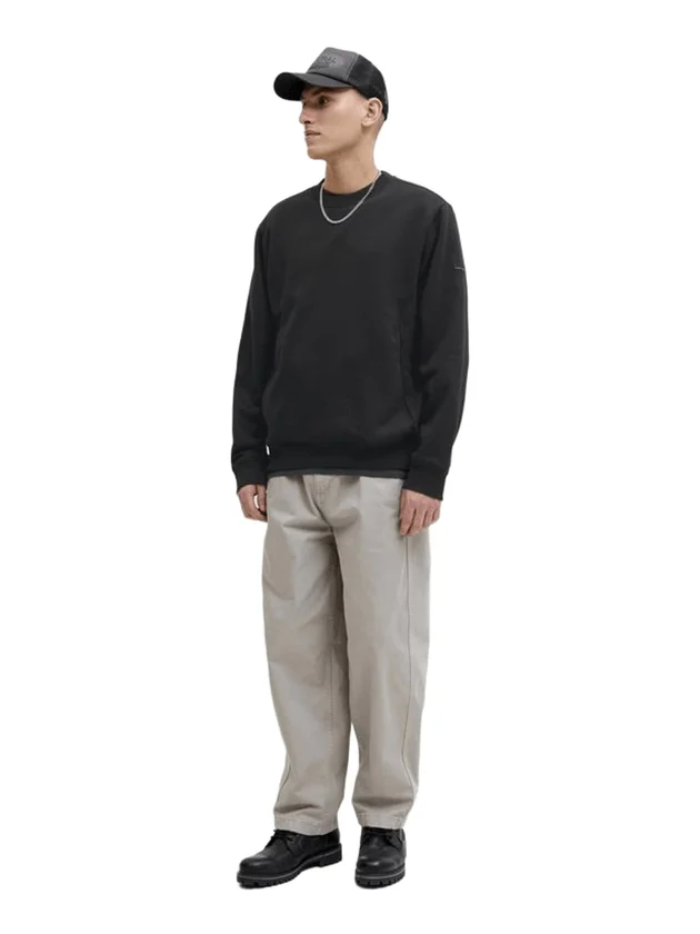 Fusion Sweat Badge Crew Neck