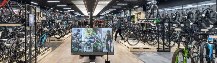 Intérieur du magasin MONDOVELO CHAMBERY