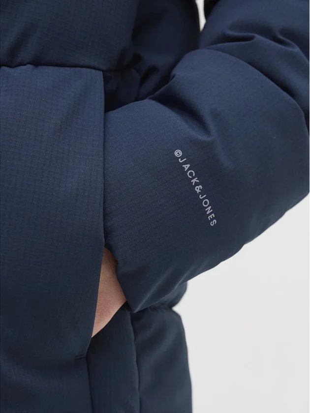 Global Puffer Jacket