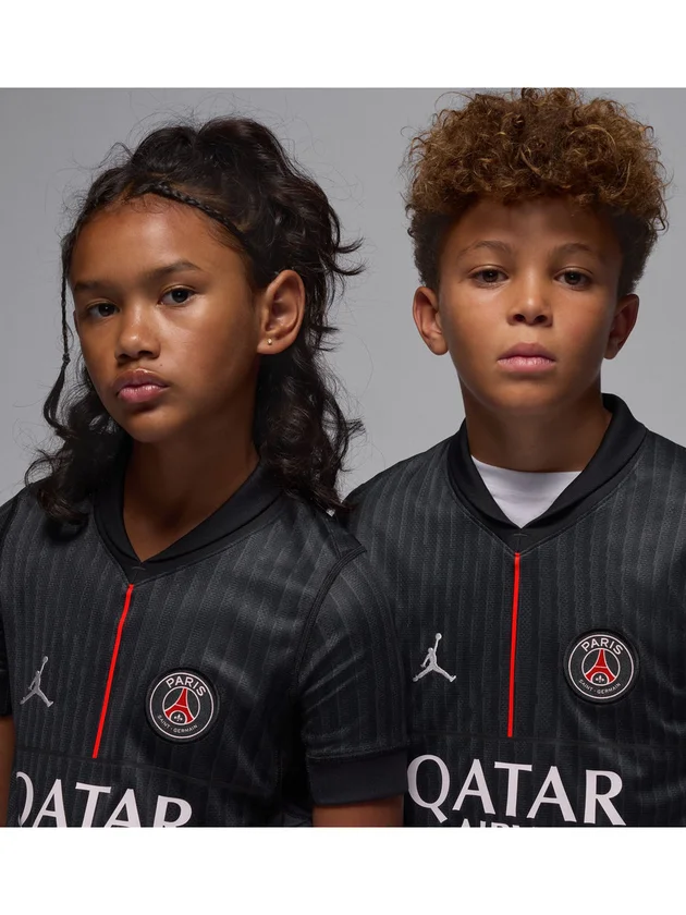 PSG Fourth 2025/2026 Stadium