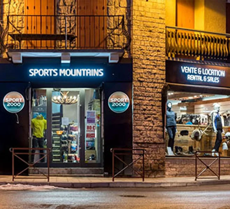 Extérieur du magasin SPORT 2000 FONT ROMEU SPORTS MOUNTAINS (ESPACE MONTAGNE)
