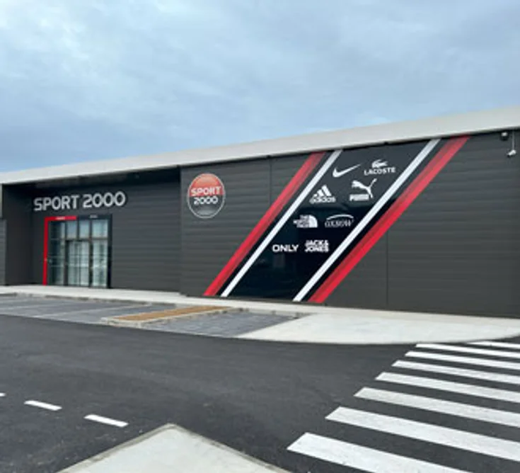 Extérieur du magasin SPORT 2000 FRONTON