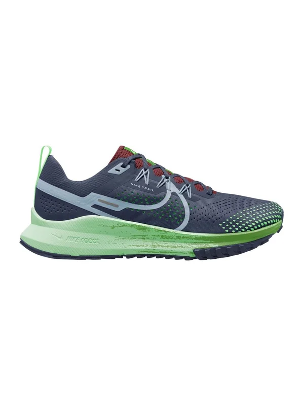 React Pegasus Trail 4