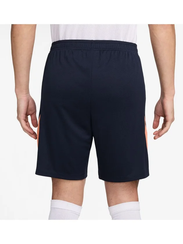 CFC Nk Df Strk Short Kz Se
