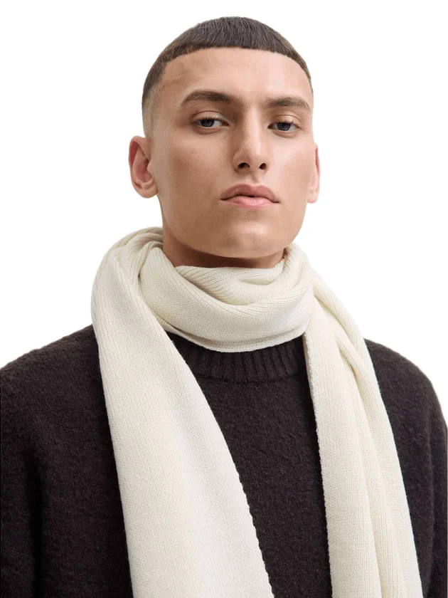 Knit Scarf Noos