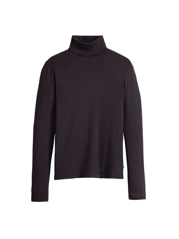 Dreamy Turtleneck