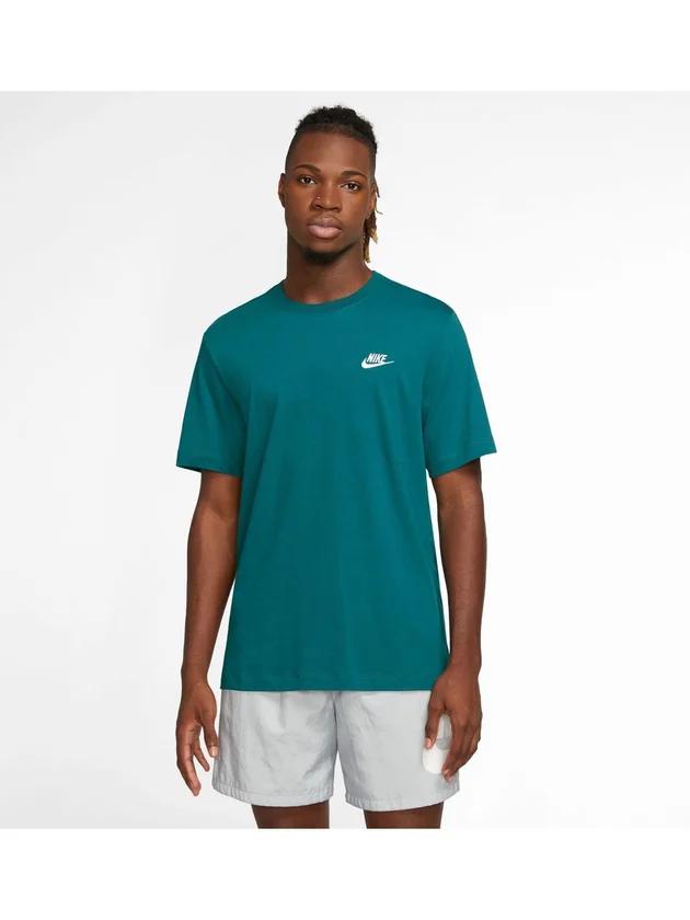 Club Tee