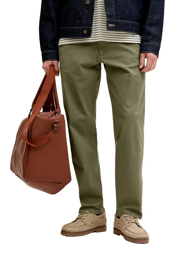 Barret Chino Noos