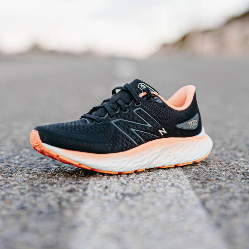 New Balance EVOZ V3