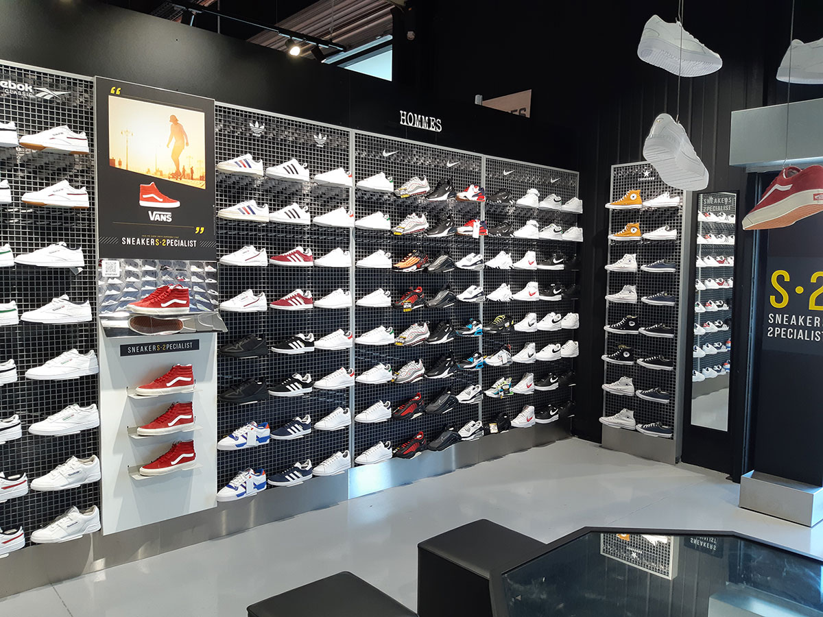 Sneakers 2 2025