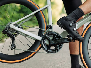 Bien choisir et entretenir ses chaussures de vélo pour chaque pratique